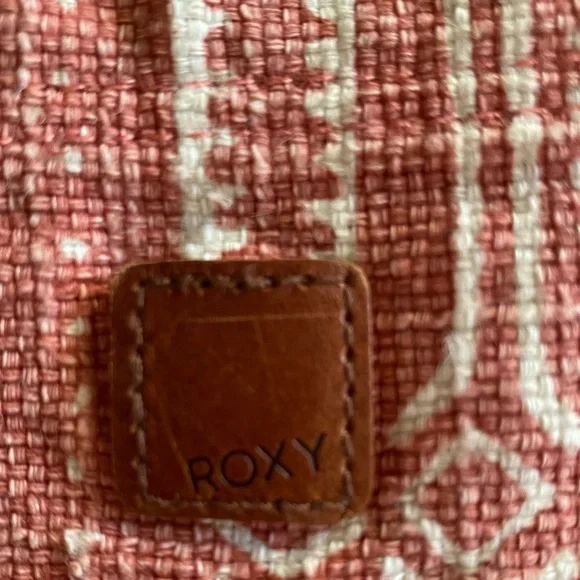 Roxy pink tote bag, with long strap. - Picture 5 of 5